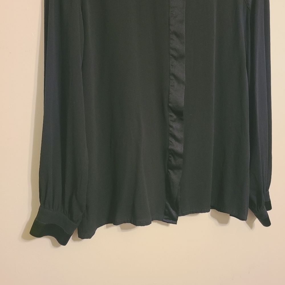 Escada | Women's Black Button Down Silk Shirt (Italian Size 42; US Medium) - Picture 5 of 16